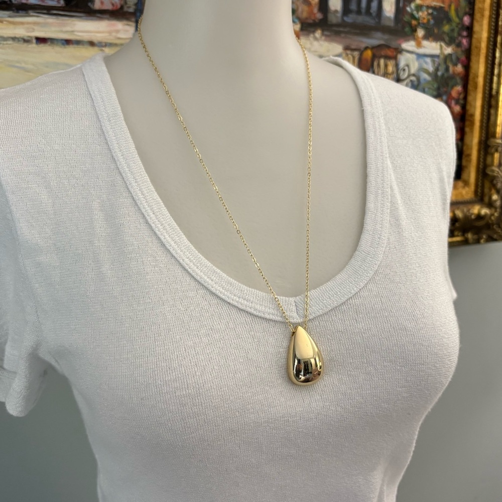 Gold Teardrop Pendant Adjustable Chain Necklace 12-15”